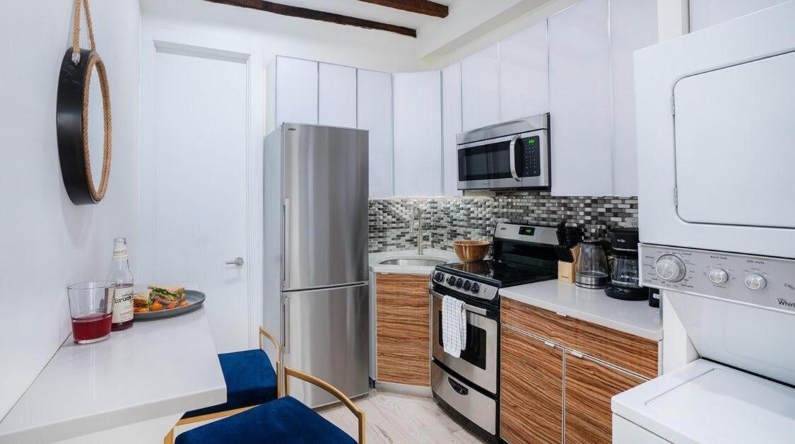 24-3 Prime Gramercy New W&d Terrace * New York